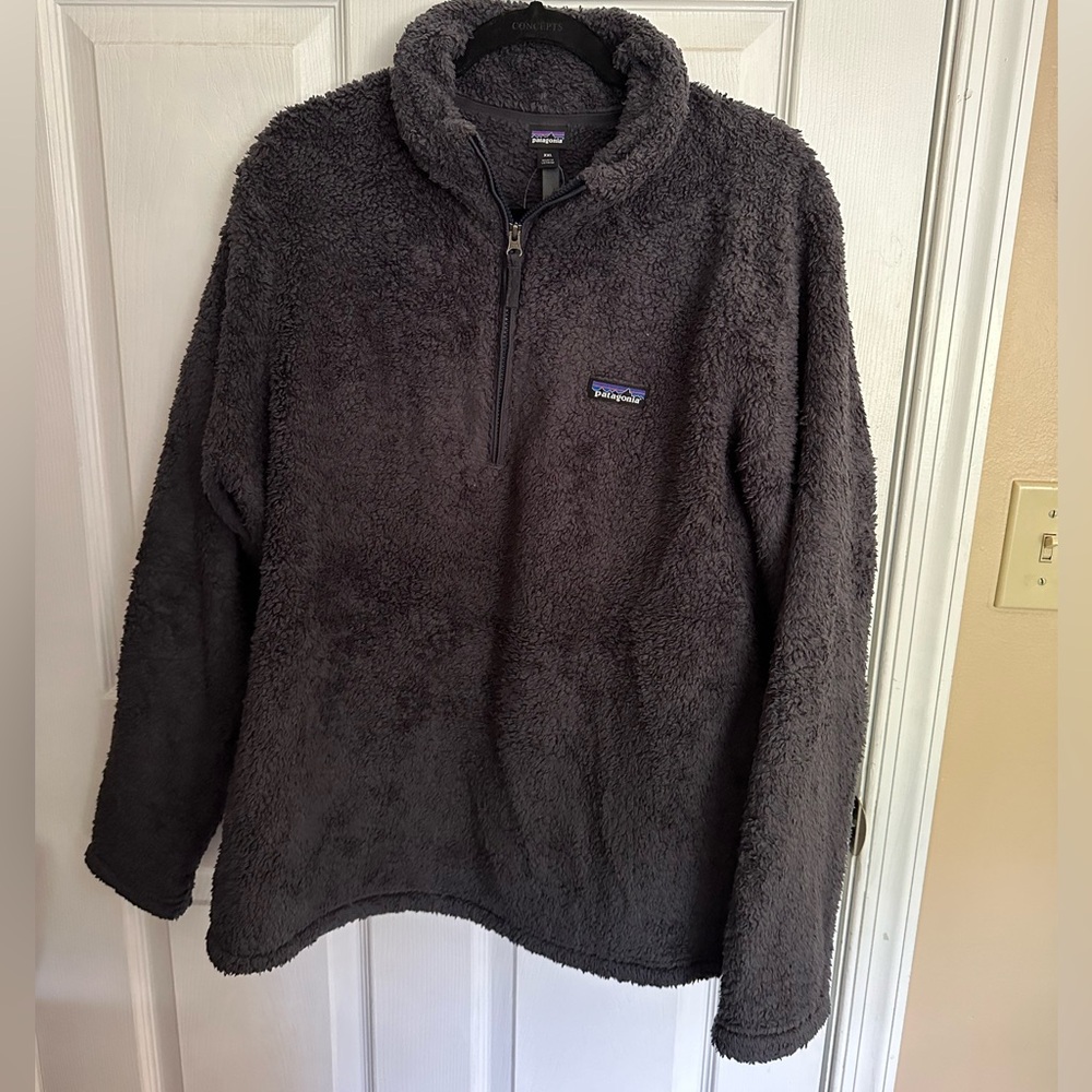 Patagonia Sherpa quarter zip
